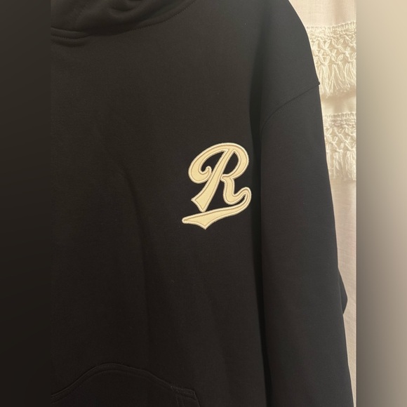 Represent Hoodie - Picture 3 of 5